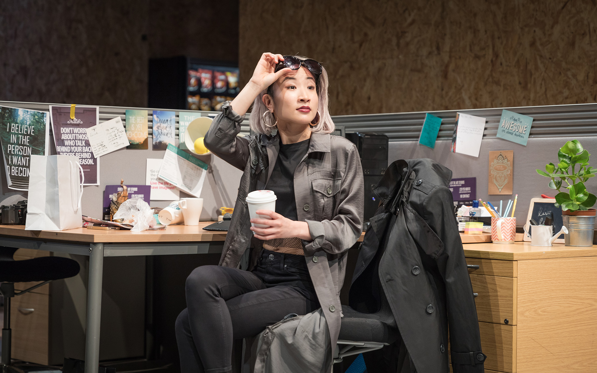 Glorious Gloria – A Killer of a Play (Theatre Review)