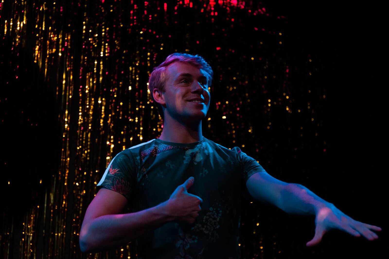 In Conversation With Graham Norton – Theatre Review