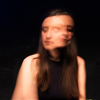 Edinburgh Fringe: Edith Alibec Talks Glitch